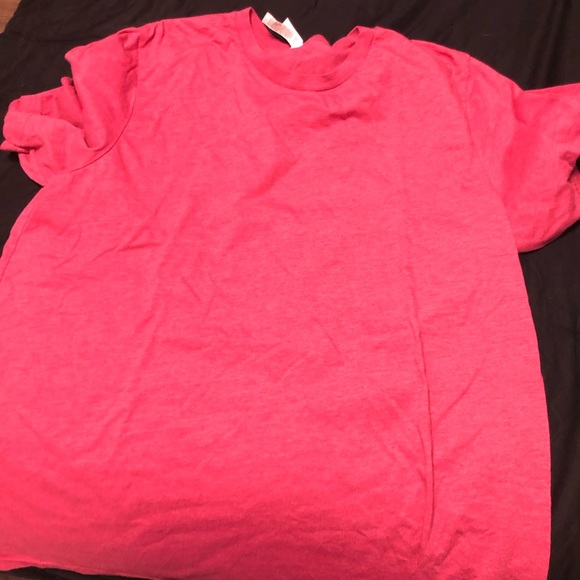 Workout tops - Picture 2 of 2